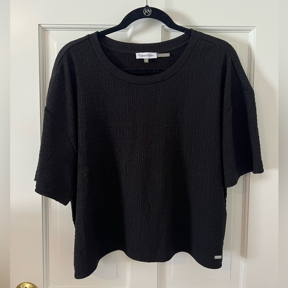 Calvin Klein Crinkly Boxy Top